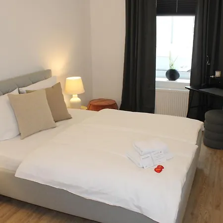 Boutique Apartment Im Zentrum Paderborn Exterior photo